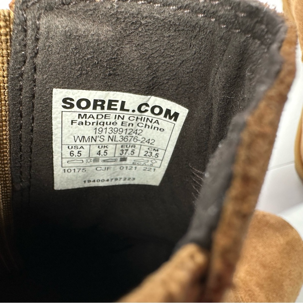 Sorel Joan of Arc Wedge Chelsea Suede Boots, 6 1/2 - Picture 7 of 10